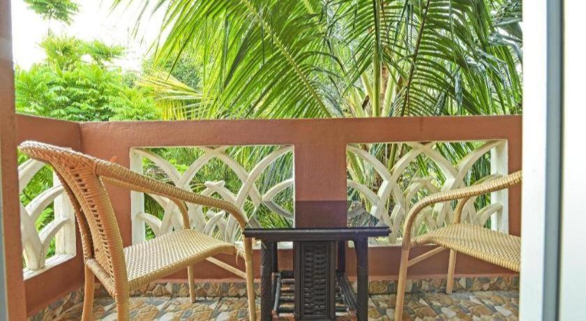 Oyo 90642 Twin Mutiara Chalet & Homestay Jeli Exterior foto